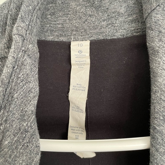Lululemon sweater - Picture 2 of 2